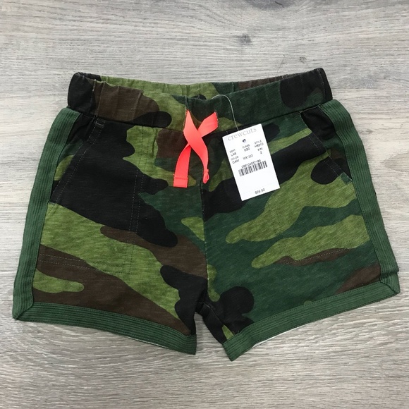 Girls' pull-on short in camo - Picture 1 of 5